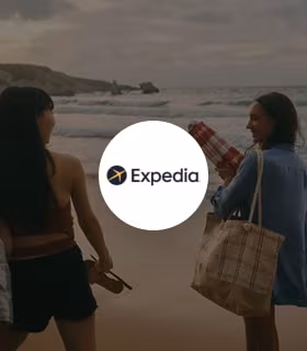 logo panel expedia-min